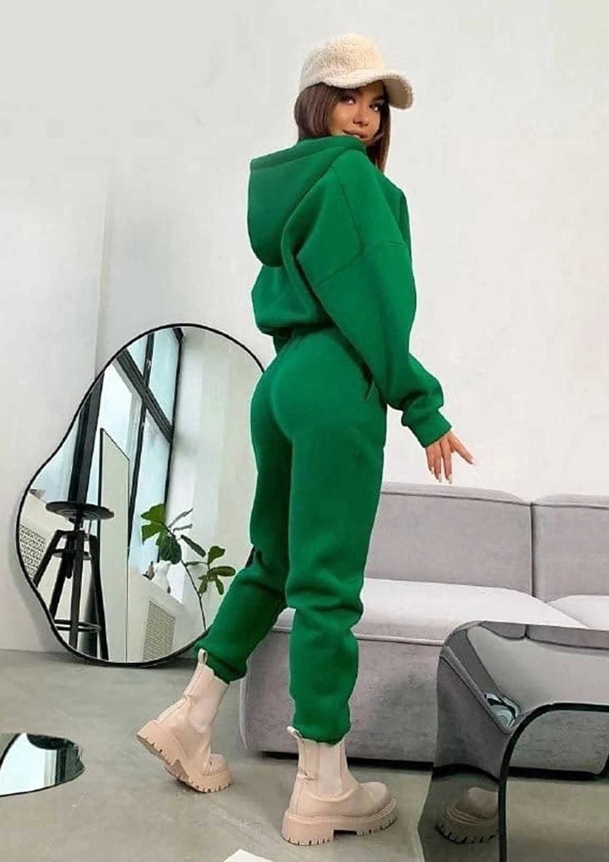 Drop Shoulder Crop Length Hoodie Jogger Set Tracksuit QA-2256
