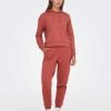 Regular Fit Drop Shoulder Women Hoodie Tracksuit QA-2289