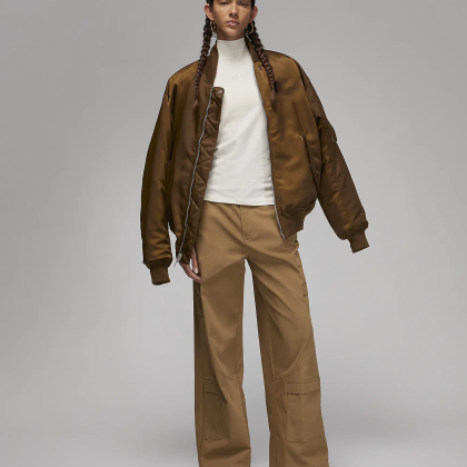 Women Long Sleeve Wholesale Custom White Mock Neck Top QA-2385